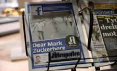 Facebook elimina  la foto  della "bimba del napalm", accuse a Zuckerberg