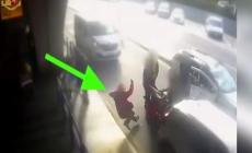 Chiede l'uso del tassametro a Fiumicino, il tassista gli sferra un pugno - Video 