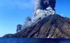 Stromboli, attività esplosiva molto alta del cratere