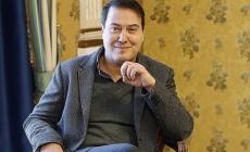 Truffò l'attore Corrado Guzzanti: tre anni all'ex manager