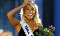 Stop  alla gara in costume dopo #Metoo, rivolta a Miss America