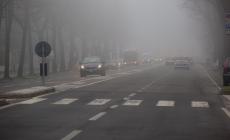 I consigli utili per guidare nella nebbia