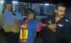 Baby kamikaze con maglia di Messi bloccato a Kirkuk