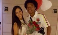 Cuadrado si sposa in maglietta