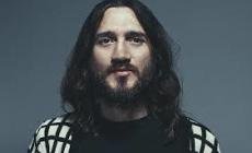  John Frusciante torna nei Red Hot Chili Peppers