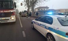 Un'auto in fiamme anche a Fontanellato