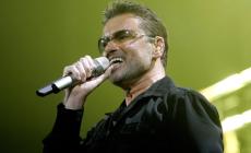 George Michael ritrovato morto dal compagno. E si fa strada l'ipotesi di overdose