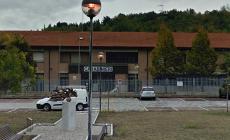 San Polo d'Enza, denuncia di essere picchiato dal datore di lavoro ma un video lo sconfessa: denunciato