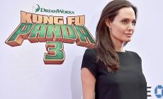Angelina Jolie, magrissima sul red carpet  