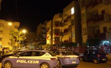 Uccide moglie e figlio di 4 anni e poi si suicida