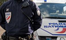 Attacco con il coltello a Villejuif: un morto e due feriti.  L'aggressore ucciso dalla polizia