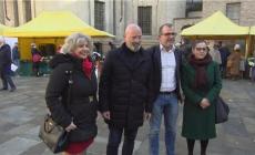 Regionali, Bonaccini in visita nel cuore dell'Oltretorrente - Video