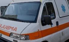 Scontro tra due auto a Torrile: conducente trasportato al pronto soccorso