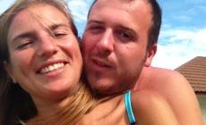 Uccisa dall'ex marito: addio con palloncini bianchi