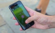 Gli rubano la bici mentre "caccia" i Pokemon: ritrovata dalla Municipale