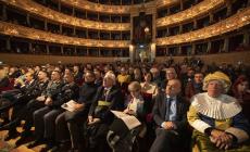 Il Regio gremito per la consegna dei premi - Foto