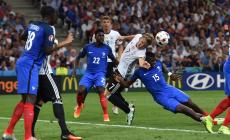 Stesa la Germania:  Francia in finale