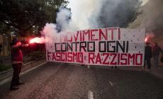 Manifestazioni antifasciste: scontri a Piacenza, applausi e fischi per la Boldrini a Milano