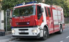 Padre brucia la casa, morto il figlio di 11 anni