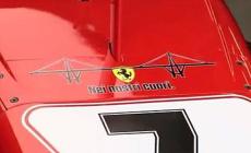 Omaggio Ferrari: la "Rossa" corre con lo stemma del ponte di Genova