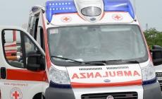 Travolta da un autocarro: grave una 14enne