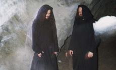 Il potente metal dei SunnO))) per scatenare la fine del mondo