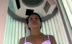   I lettini abbronzanti possono raddoppiare l'età della pelle