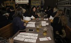 La tombola dei tifosi tra birra, lasagne e cori