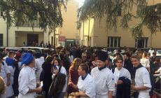 Odore di gas in via Gramsci: evacuati alcuni uffici e l'Enaip Foto