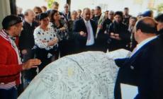 Mario, l'addio commosso del suo quartiere-famiglia