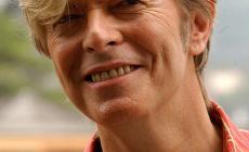 Gli eredi vendono il catalogo musicale di David Bowie: 250 milioni di dollari