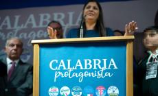 Calabria: la Santelli (centrodestra) sopra il 50% stacca nettamente Callipo 