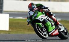 Doppietta di Sykes, secondo il leader Rea 