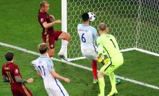Bella e sfortunata, l'Inghilterra pareggia con la Russia (1-1)