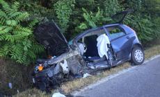 Schianto a Viarolo, tre auto nel fosso. Ci sono feriti