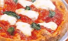 A Napoli nasce la pizza con acqua di mare