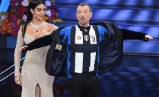 Sanremo 2020, Amadeus lancia un concerto contro la violenza alle donne il 19 settembre a Reggio