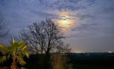 Guarda che (super) luna: ecco gli scatti dei nostri lettori - Foto
