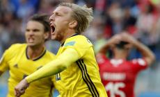 La Svezia sorprende i Mondiali: 1-0 alla Svizzera è ai quarti
