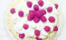  La torta di San Valentino - Cioccolato e lamponi, colori e gusti dell'amore