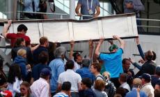 Crolla maxischermo: paura al Roland Garros