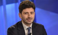 Speranza a infermieri "serve patto sociale per la salute"