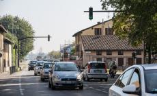 Tre auto coinvolte in un incidente in localit&agrave; Il Moro: tre feriti, traffico bloccato