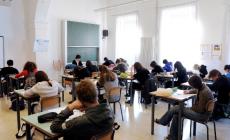 Maturit&agrave;: premio da 255 euro, diminuisce ancora la quota 