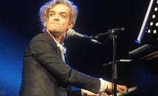 Morgan accusato di molestie e stalking: Warner Music interrompe il contratto con il cantante 