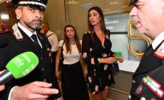 La Moric defini' Belen   "un viado" : le due showgirl si baciano alla prima udienza ma poi volano le accuse