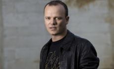 Pintus, Gigi D'Alessio e il musical Ghost rinviati: ecco le nuove date