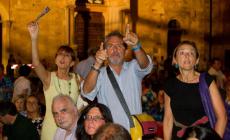 Salta il concerto di Arbore