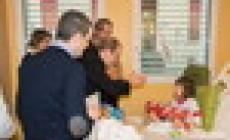 Gli aiutanti di Babbo Natale all'Ospedale dei Bambini