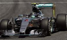 Spagna, dominio Mercedes. Vettel terzo